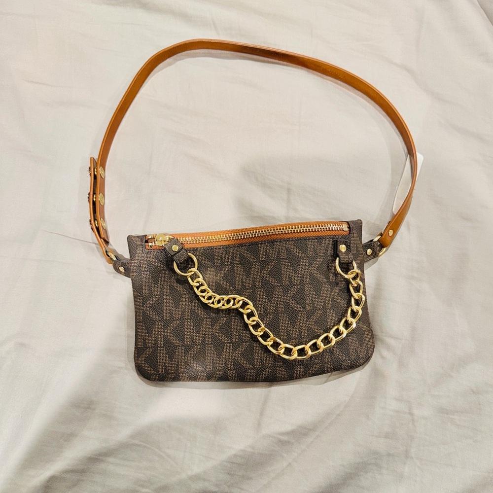 Brown Michael Kors Women's Fanny Bag with Gold Chain